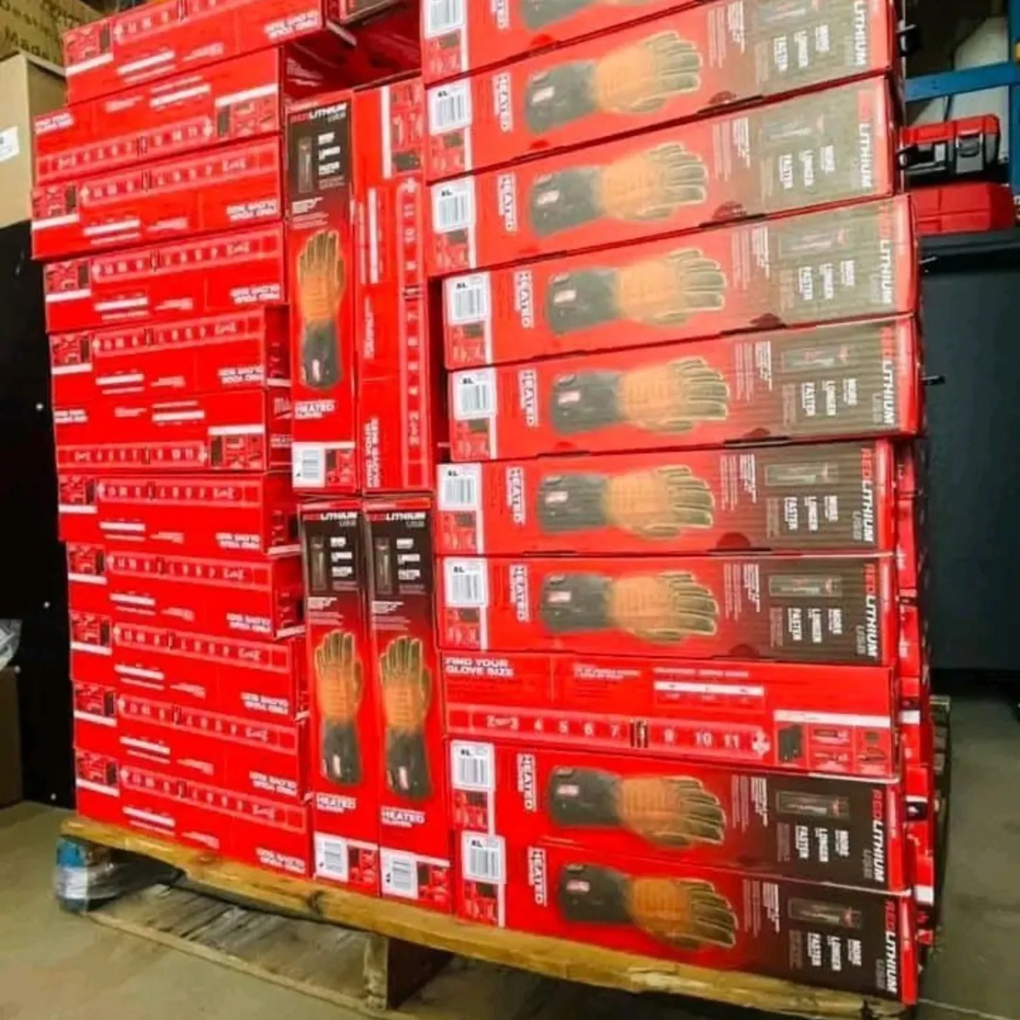 IMG_20260710_035120_889.jpg Milwaukee Heated Gloves Pallet - Image 1